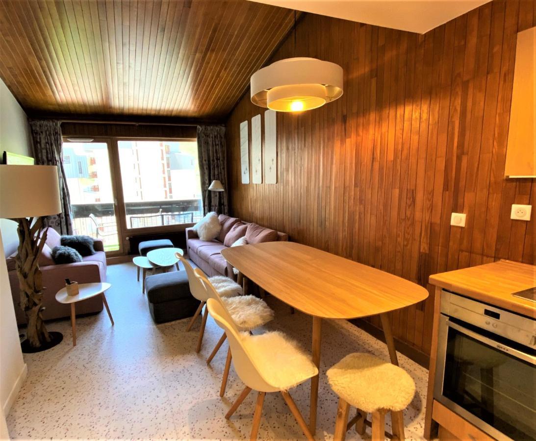 Duplex 8-10 P Avec Parking *